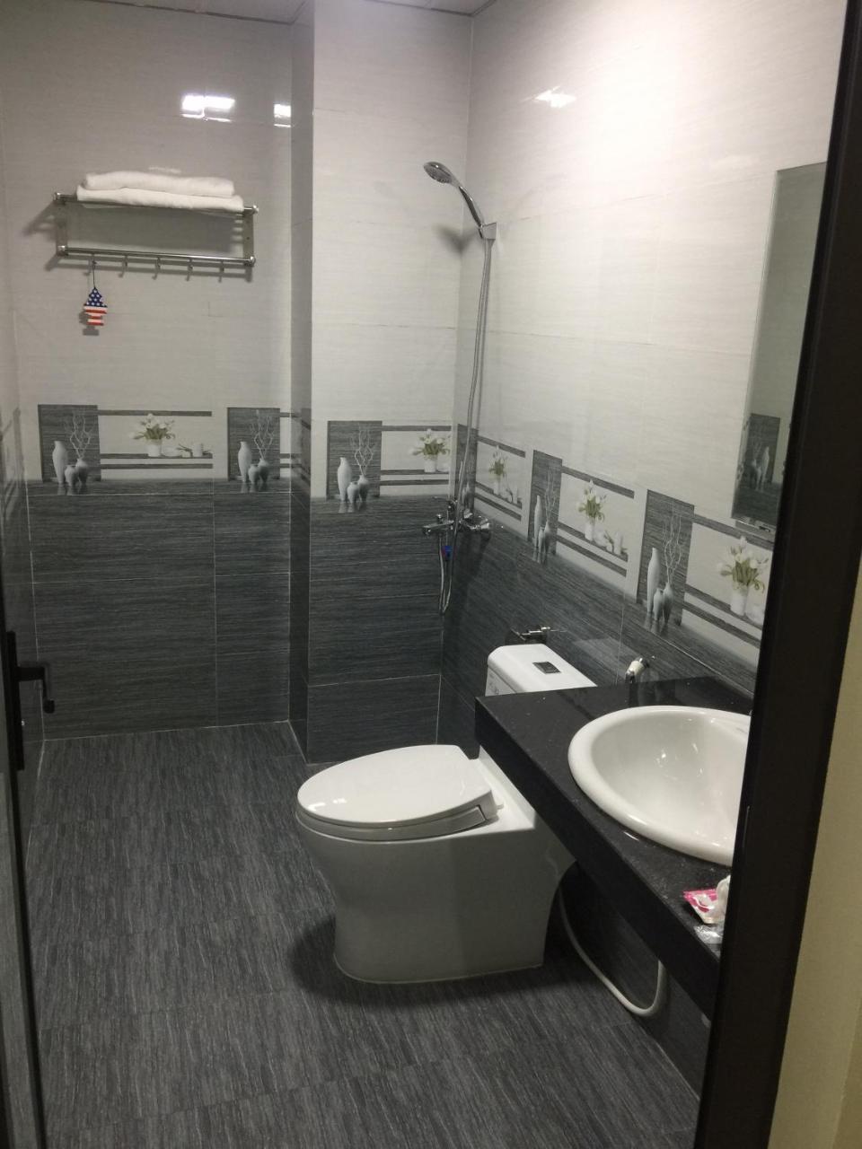 Ngoc Anh Hotel 하롱 외부 사진